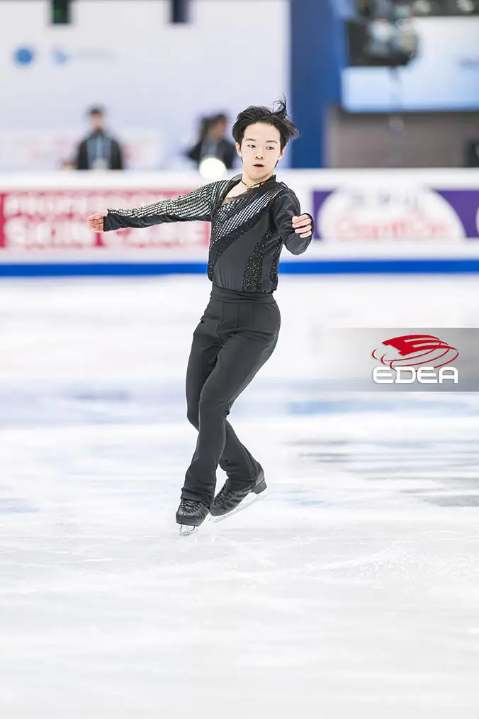 Ice Gallery Skates U.S.